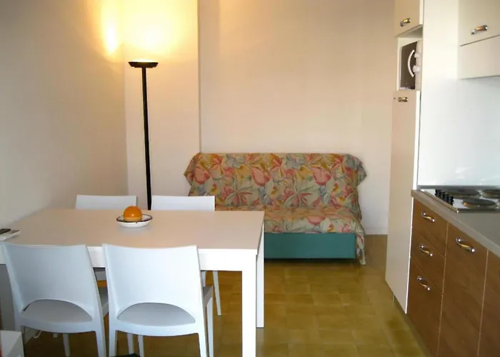 Spacious For Families And Friends In *