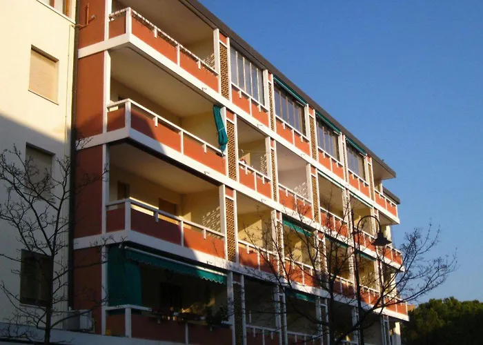 Spacious For Families And Friends In Grado