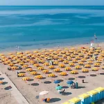 Spacious For Families And Friends In * Grado