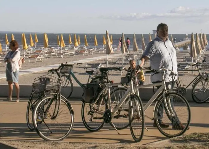 Appartamento Spacious For Families And Friends In *